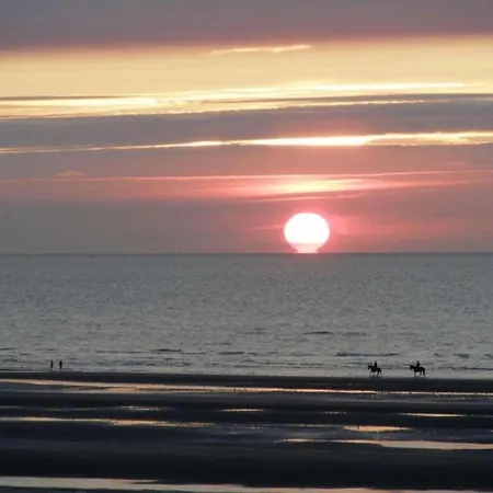 In With Sea View Appartement Oostduinkerke